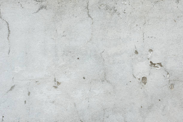 istock Wall fragment with attritions and cracks 1048903620