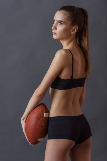 istock Beautiful young sportswoman 1048907450