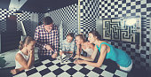 junge-familie-ist-der-ruheraum-besuchen.jpg?b=1&s=170x170&k=20&c=FTC1EF1CLX9WO-hs0hYuiLqOebdciZc8T4_FSa2xoRY=