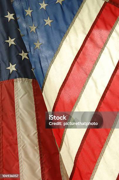 Curado Bandera Estadounidense Foto de stock y más banco de imágenes de Fondos - Fondos, Forma de Estrella, Azul