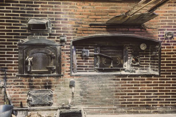 istock Old wood oven to make bread 1049415342