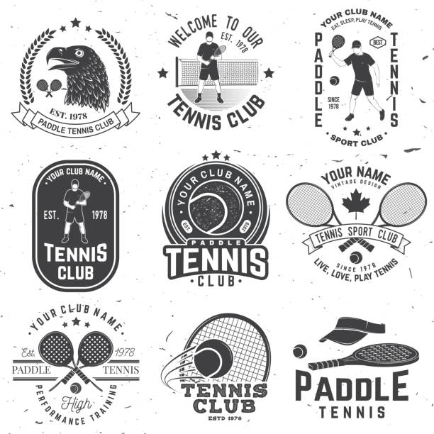 illustrations, cliparts, dessins animés et icônes de ensemble de paddle-tennis et insigne de tennis, emblème ou signe. vector. concept pour la chemise, impression, timbre ou té. - tennis club