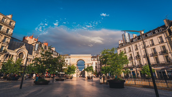 Dijon triumphal arch square