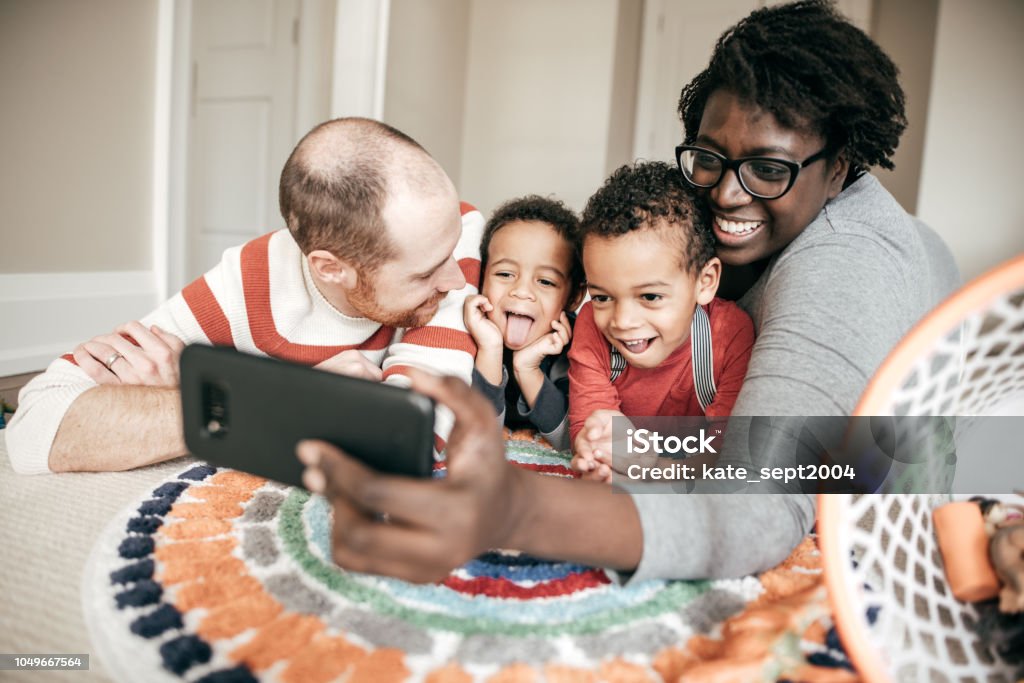 Funny Videos For Kids Stock Photo - Download Image Now - 2-3 Years, 30-34  Years, Adult - iStock