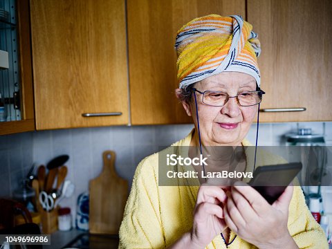 103 Mother In Law Funny Stock Photos, Pictures & Royalty-Free Images -  iStock
