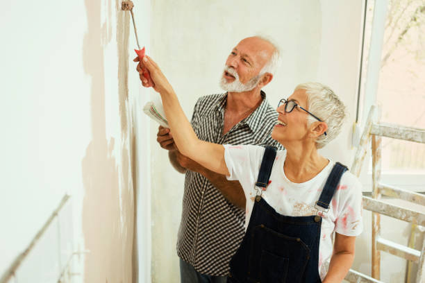 istock Couple remodeling their home 1049811224