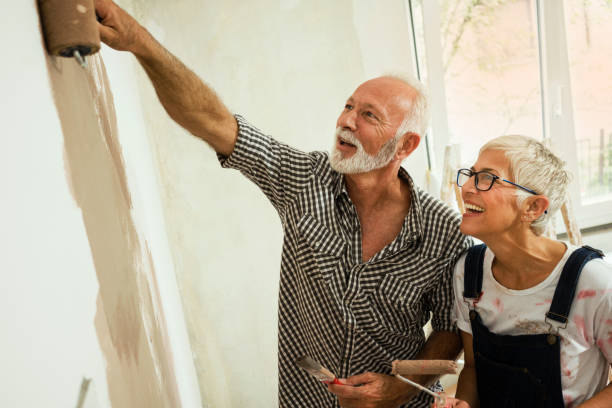 istock Couple remodeling their home 1049811390