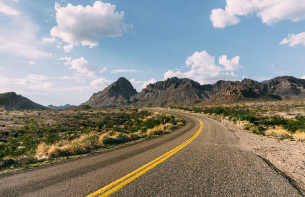 Historic Route 66 the Road on the Historic Route 66. Arizona (USA) route 66 stock pictures, royalty-free photos & images