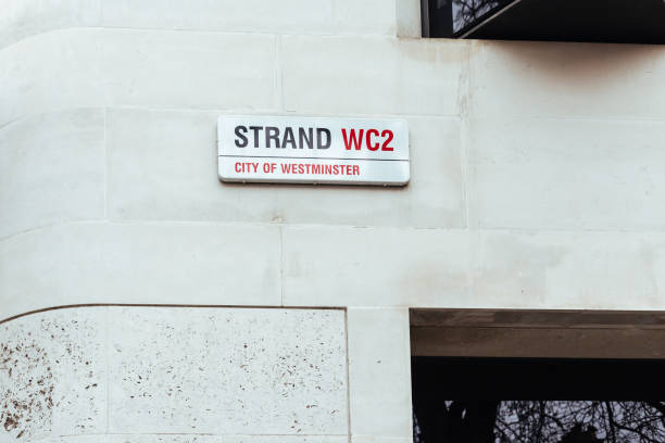 the strand name sign - strand imagens e fotografias de stock