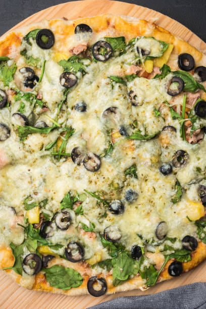 istock Homemade vegan pizza 1050021384