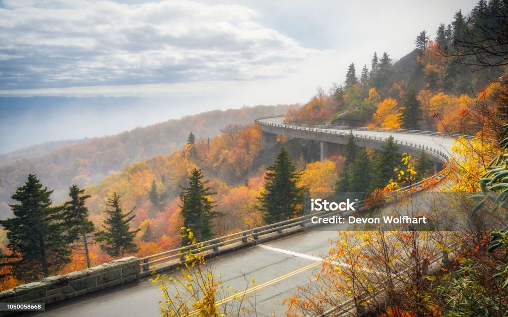 Linn Cove Viaduct A viaduct along Blue Ridge Parkway Great Smoky Mountains National Park Stock Photo