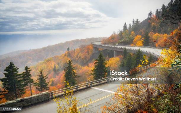 Linn Cove Viaduct Stock Photo - Download Image Now - Great Smoky Mountains National Park, Great Smoky Mountains, North Carolina - US State