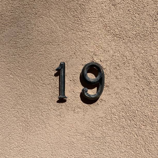 istock street number 19 1050242042