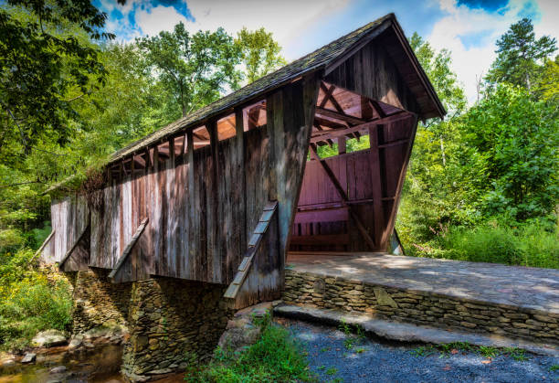 istock Covered bridge in North Carolina 1050276882