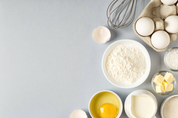 fondo con ingredientes para cocinar, hornear - white food fotografías e imágenes de stock