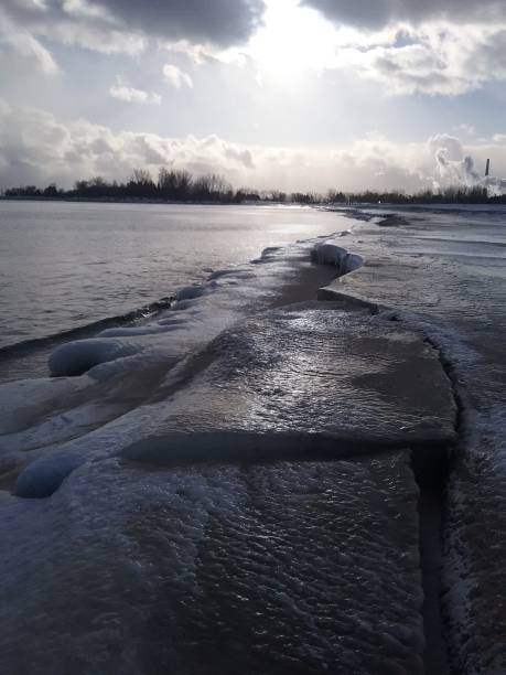 istock Frozen beach in the city 1050407336