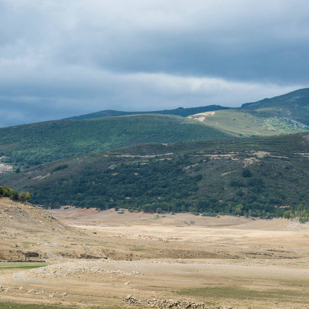 istock Dramatic view of Cantabrian Mountains 1050540524