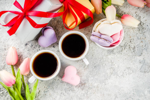 istock Valentine day's macaron cookies 1050665528