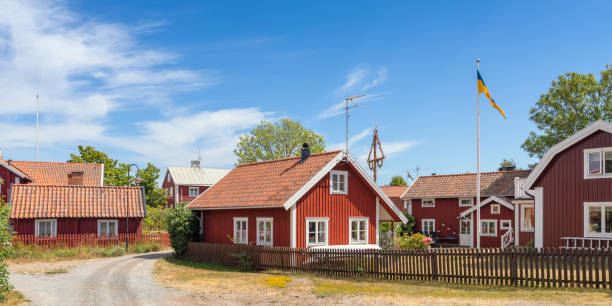 sueca village - stockholm archipelago sweden stockholm island - fotografias e filmes do acervo