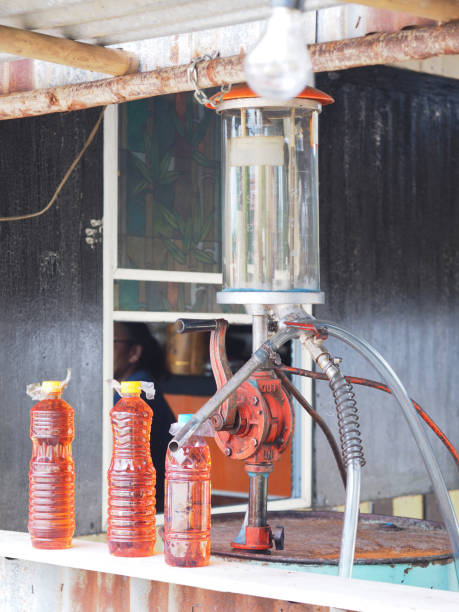 istock Local vintage gasoline station. 1051003166