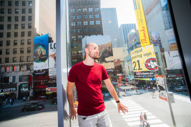 nowy jork, sesja zdjęciowa, miejsca turystyczne, most williamsburg, times squares - times square flash zdjęcia i obrazy z banku zdjęć