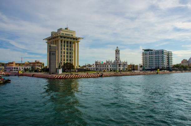 veracruz dock - veracruz imagens e fotografias de stock