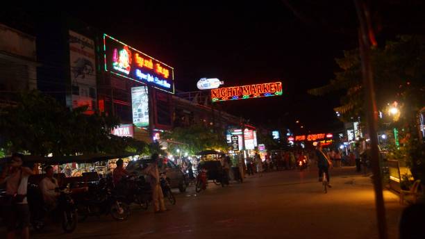 istock Night Market in Siem Reap 1051016828
