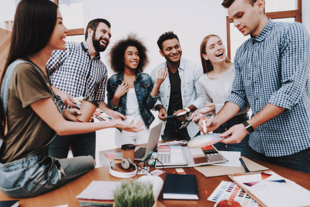 istock Discussion. Brainstorming. Look. Young People. 1051052464