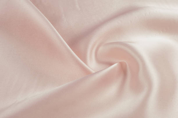 texture, Cloth is pale pink silk. A sense of mood is a clean, light and ethereal fabric. This makes an excellent fabric for use as a top layer (an overlaid fabric), since clean inserts for design, textura, tela es seda de color rosa pálido. un sentido del humor es una tela de limpiarla, ligera y etérea. esto hace que un tejido excelente para su uso como una capa superior (una tela superpuesta), desde limpiamos partes movibles para el diseño,