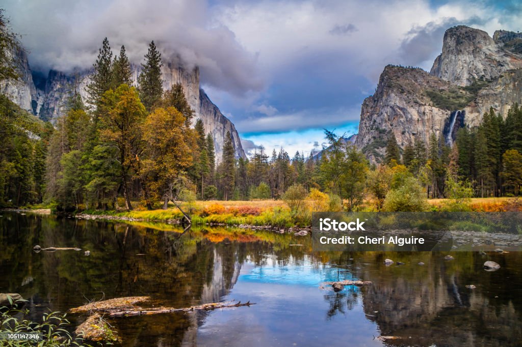 Mirror Lake à Parc National de Yosemite, Californie - Photo de Parc National de Yosemite libre de droits