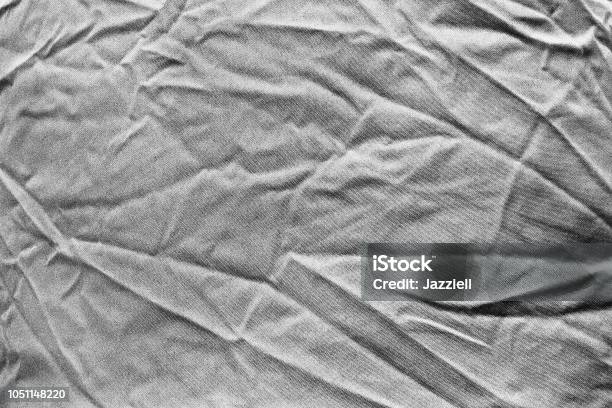 Морщинистая Серая Ткань Крупным Планом — стоковые фотографии и другие картинки Абстрактный - Абстрактный, Без людей, В помещении