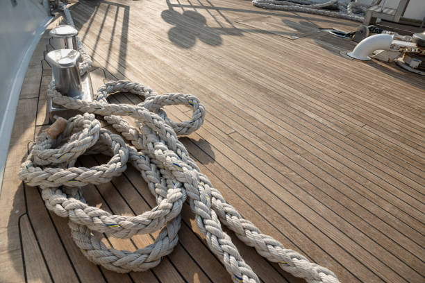 sailing background - boat deck rope nautical vessel old imagens e fotografias de stock