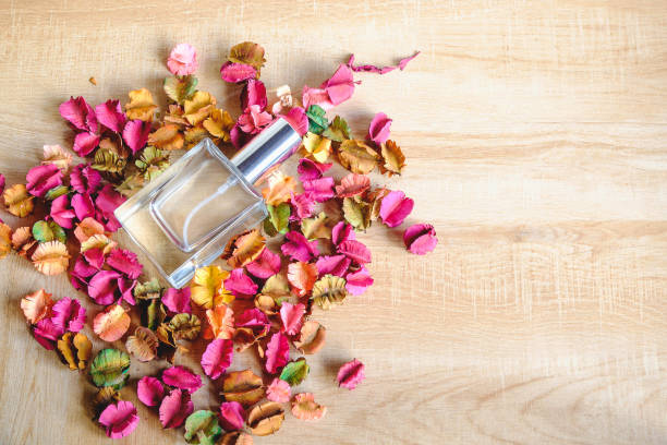 istock Perfume and dried flowers 1051232742
