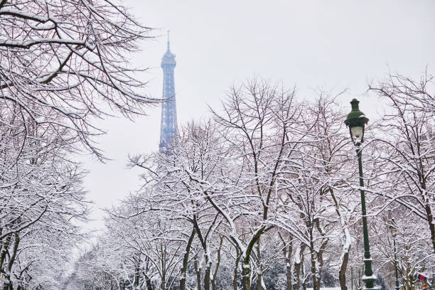 istock Scenic view to the Eiffel tower on a day with heavy snow 1051258788