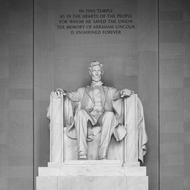 istock Lincoln Memorial - Washington DC 1051406114