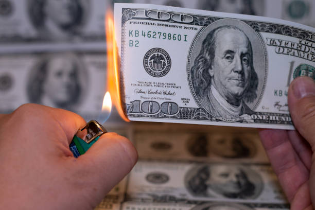 istock A hunred dollar bill in American US 1051466094