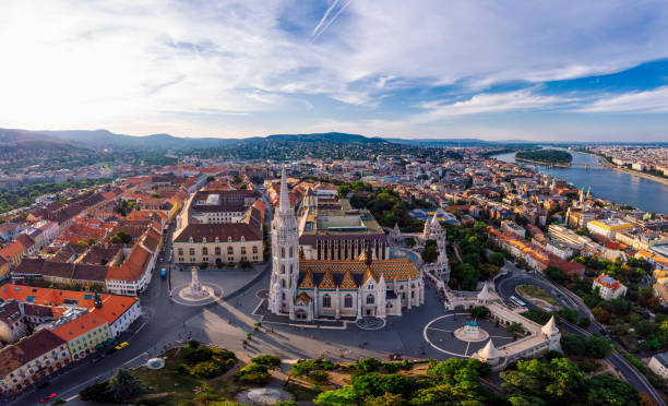 空から見たブダペスト,ハンガリー - ブダペスト ストックフォトと画像