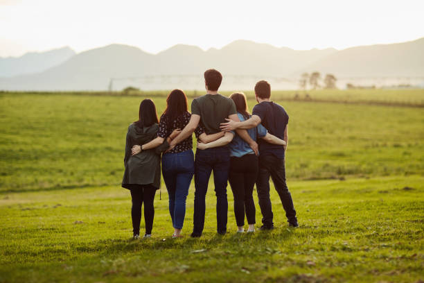 istock Friends are the only ones who really have your back 1051605936