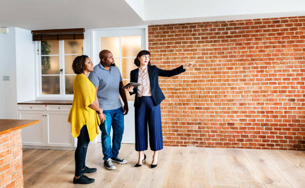 istock Black couple buy new house 1051673606