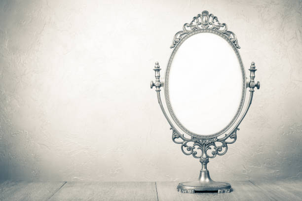 Retro old desk mirror frame. Vintage style sepia photo Retro old desk mirror frame. Vintage style sepia photo ceremonial make up photos stock pictures, royalty-free photos & images