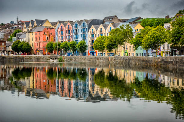 cork cityscape - republic of ireland imagens e fotografias de stock