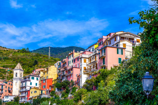 istock Colorful houses with storied vineyards 1051975110