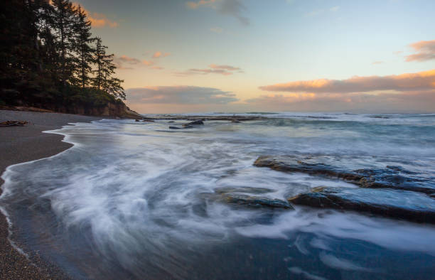 istock Vancouver Island Seascapes 1052093764