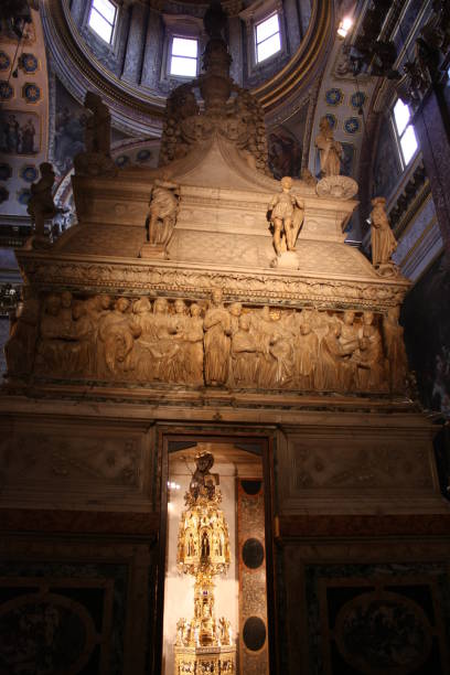 istock The Basilica di San Domenico 1052098812