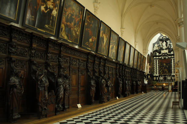istock Saint Paul's church 1052117148