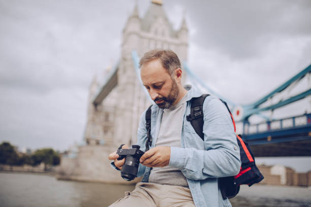 istock Photographer in London 1052159314
