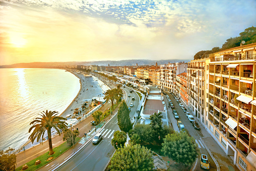 Promenade des Anglais en Niza al atardecer. Cote d ' Azur, Francia photo
