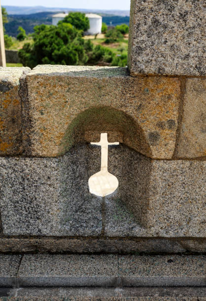 istock Pinhel – Arrowslit in Cross Shape 1052631448