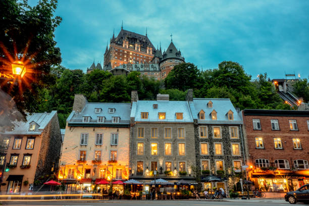 chateau frontenac hotel w mieście quebec, prowincja quebec, kanada - historical center zdjęcia i obrazy z banku zdjęć