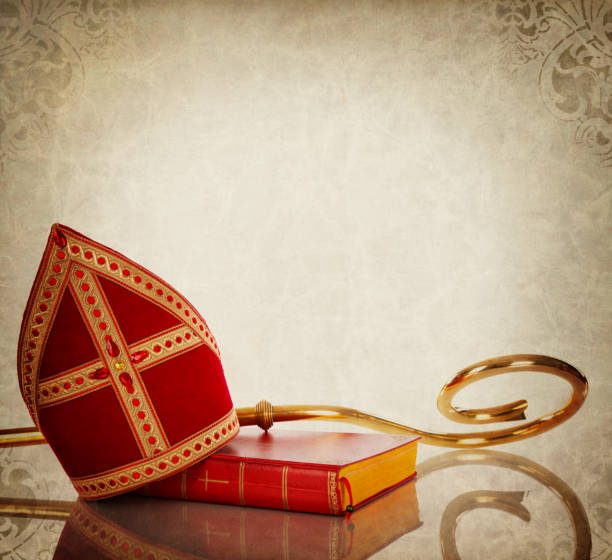 istock Mijter and staff of sinterklaas 1053010134
